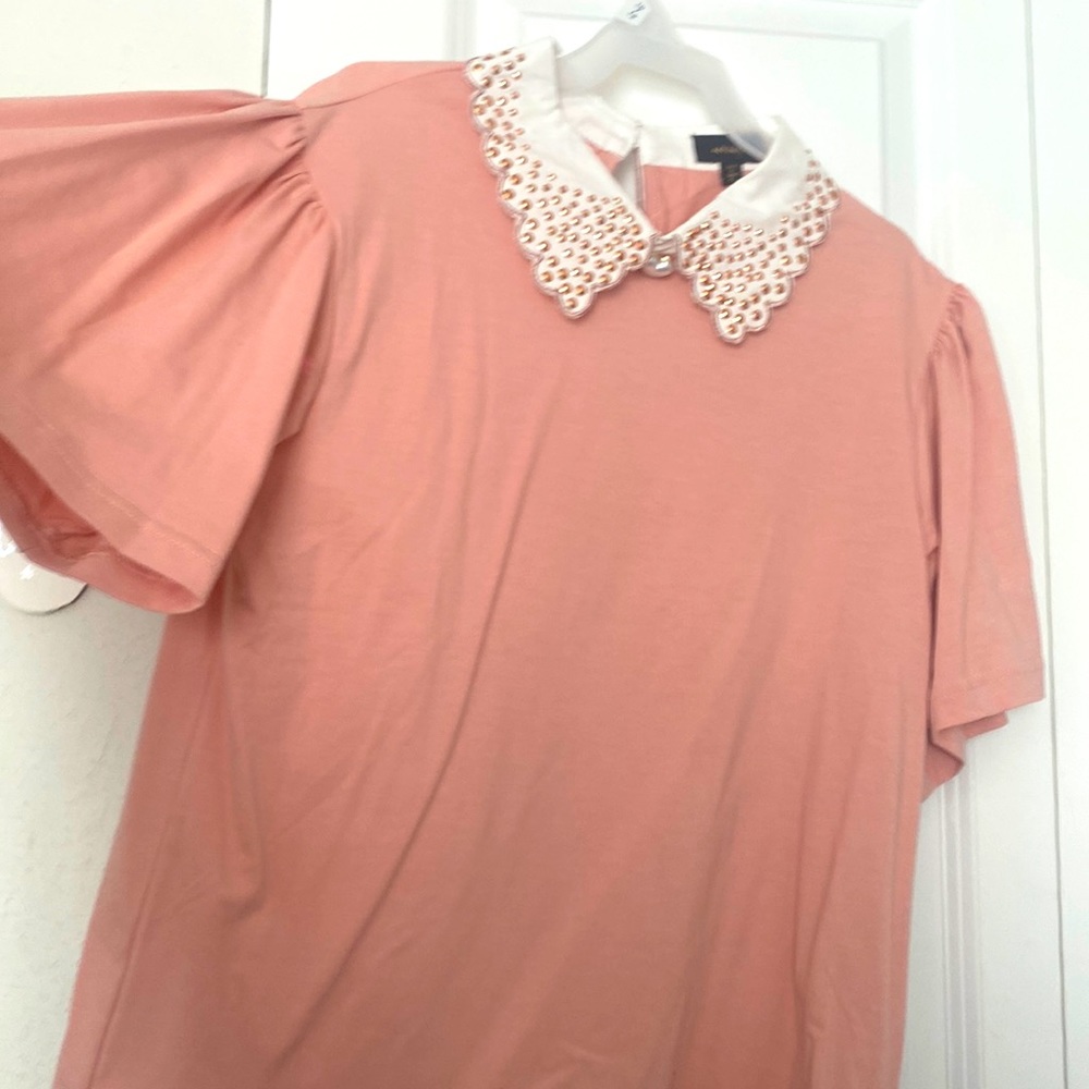 Church like shirt. Small girls/women